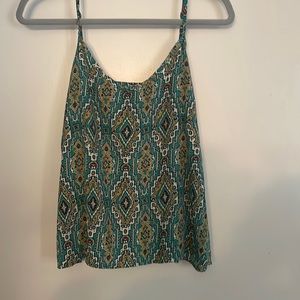 women’s tank top size medium